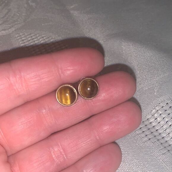 Vintage Tiger Eye Stud Earrings - Picture 4 of 13